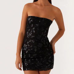 Robe bustier à paillettes et fleurs
