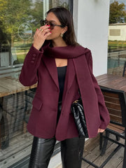 Blazer en laine unie avec manteau à écharpe