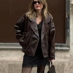 Manteau à poches en similicuir bordeaux