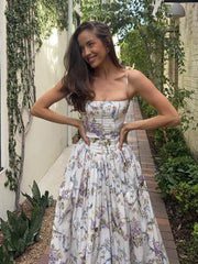 Robe courte florale dos nu à fleurs 3D
