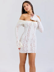 Robe moulante bustier à manches longues en dentelle