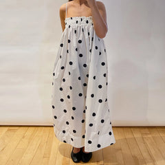 Robe de vacances trapèze à pois volantés
