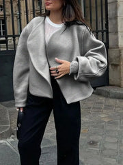 Élégant manteau court en laine à festons