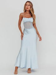 Robe longue fendue à col halter et lacets décolleté plongeant