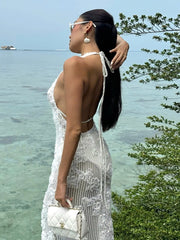 Robe longue dos nu à volants et fronces