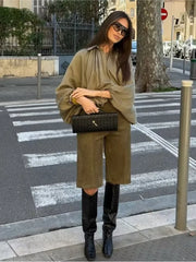 Manteau bomber plissé en satin à fermeture éclair