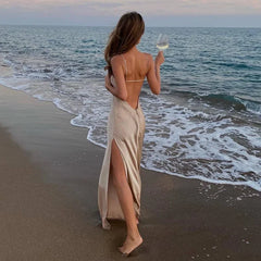 Robe moulante sexy vintage à col V et dos nu