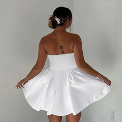Robe de bal noire sexy sans bretelles et dos nu