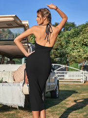 Robe dos nu à col en V