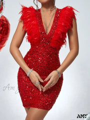 Robe moulante à sequins et bordure duveteuse avec fermeture éclair au dos - Amy Fashion