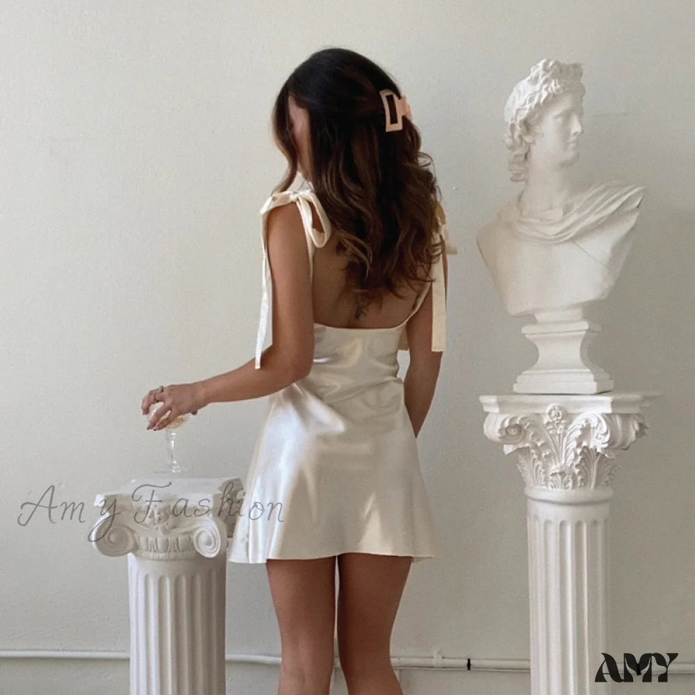 Amy Fashion - Satin Backless V Neck Chest Wrapping Dress