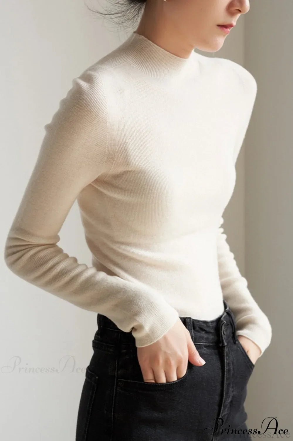 CorpCore Seamless Mock Neck Wool Knit Top White / One Size