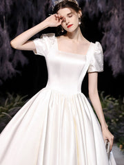 Robe de soirée vintage en satin 