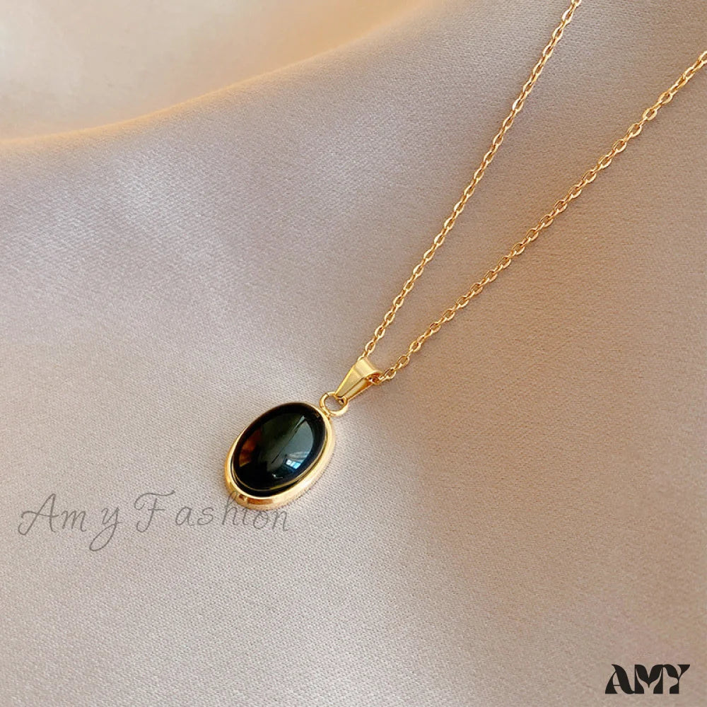 Simple Fashion Opal Stone 18K Gold Necklace Gold + Black