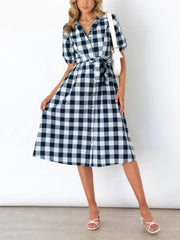 Robe à carreaux à revers boutonné 