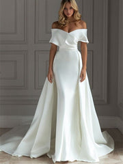 Robe de soirée de mariage blanche à traîne asymétrique Temperament 
