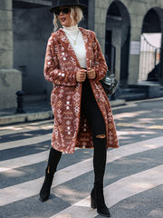 Manteau long en peluche à imprimé géométrique 