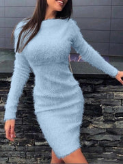 Robe moulante mini à manches longues en peluche