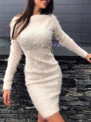 Robe moulante mini à manches longues en peluche