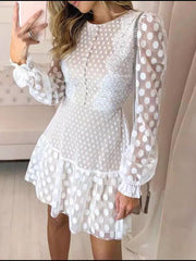Robe à manches longues en dentelle à pois