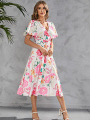 Robe imprimée à lacets et manches courtes 