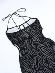 Robe dos nu zébrée ajourée
