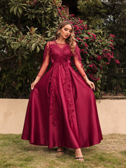 Robe de soirée brodée à manches longues 